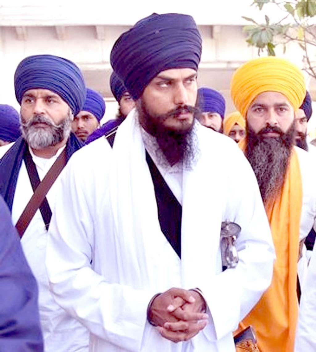 Judge recuses himself from hearing Amritpal Singhs petition now a special bench will decide